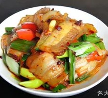 Spicy Pork Stir-fry Rice Bowl