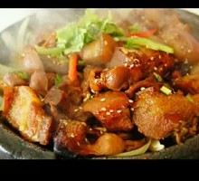 Stoneware Braised Pork Belly