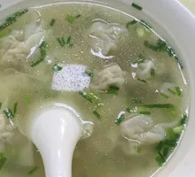 荠菜肉小馄饨