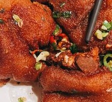 Spicy Pot Pork Trotter