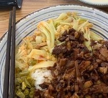 Grandmother's Braised Pork Rice