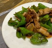 Second-Generation Stir-Fried Pork with Green Pepper