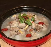 Braised Lamb in Clay Pot