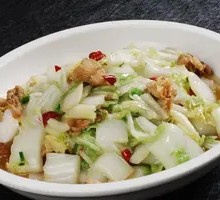 Stir-fried Cabbage with Pork Lard Crumbs