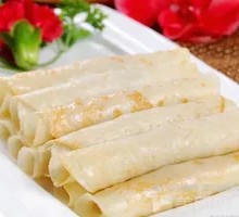 Egg and Potato丝 Roll
