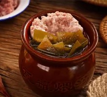 Kelp and Pork Patty Soup