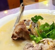 Braised Pork Bone with Sour Cabbage and Vermicelli