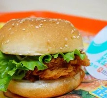 New Orleans Grilled Chicken Leg Burger