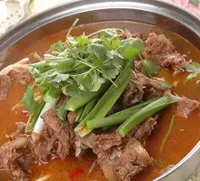 Spicy Lamb Spine Hot Pot
