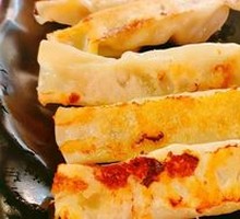 Taiwanese Handmade Potstickers