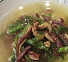 Green Pepper Tripe Noodles