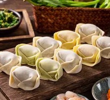 Fresh Shrimp Meat Dumplings