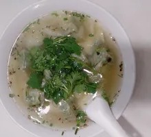 荠菜肉小馄饨