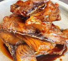 Shanghai-style smoked fish