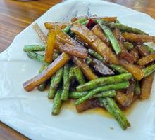 Drumstick Bean and Potato Stir-fry