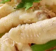 Steamed Chicken Feet with Sauce