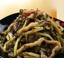 Refined Snow Cabbage with Pork Strips