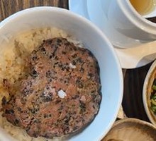 Mushroom Pork Patty Ancient-style Steamed Rice