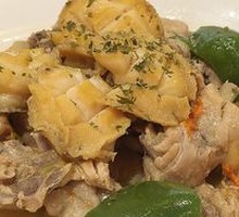 Braised Abalone with Chicken