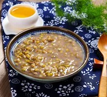 Chilled Mung Bean Soup