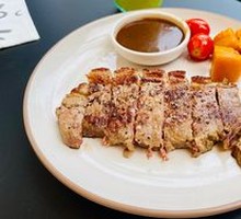 Ribeye Steak with Homemade Pepper Sauce and Fried Potatoes