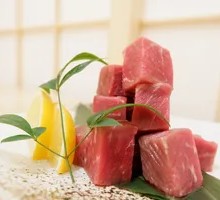 Australian Wagyu M7 Filet Mignon Steak Cubes