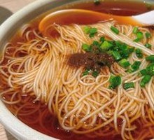 Old-Style Shrimp Roe Yangchun Noodles
