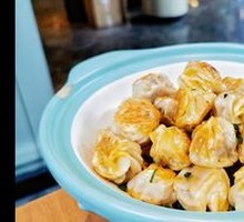 Steamed Pork Buns with Grilled Crust