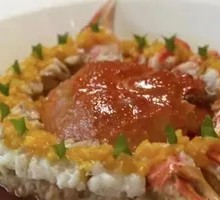 Steamed Alaska Snow Crab with Secret Yellow Pepper Sauce