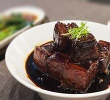 Black Truffle Braised Pork Belly