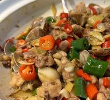 Stir-fried Local Chicken with Camellia Oil