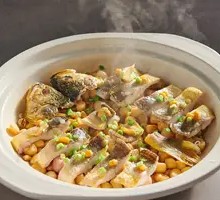 Braised Yellow Croaker with Puning Bean Paste