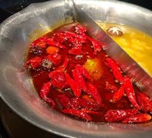Red Beauty Sichuan Chicken Pot