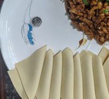 Beijing-style Shredded Pork in Soy Sauce