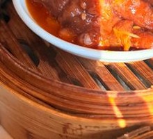 Baiwei Sauce Steamed Chicken Feet