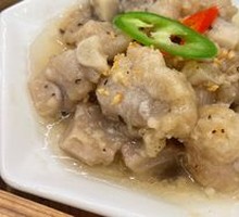 Steamed Pork Ribs with Garlic and Ginger