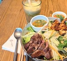 Thai Shrimp Bowl with Spicy Lime Water