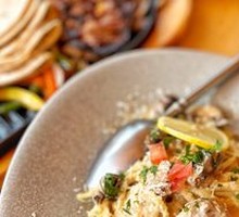 Garlic Cream Lemon Chicken Mushroom Pasta