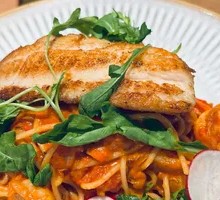 Pan-fried Sea Bream with Shrimp and Pasta