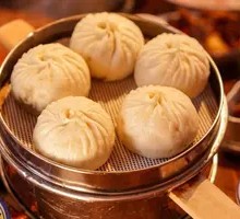 Classic Sauces Pork Bun