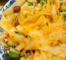 Niu Gu Qing Tang Lanzhou Beef Noodles