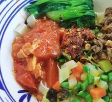 Beef Noodles with Large Beef Pieces