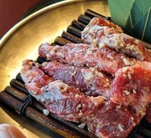 Sandalwood Pork Ribs