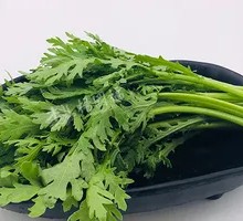 Chinese chrysanthemum greens