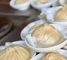Crab Roe Soup Dumplings