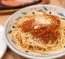 Milan-style Meat Sauce Noodles