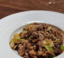 Scallion Stir-Fried Beef