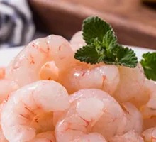 Stir-Fried Shrimp with Fruit Vinegar and Caviar