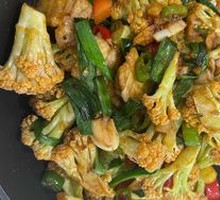 Spicy Cauliflower in Hot Pot