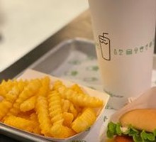 Signature Beef Burger